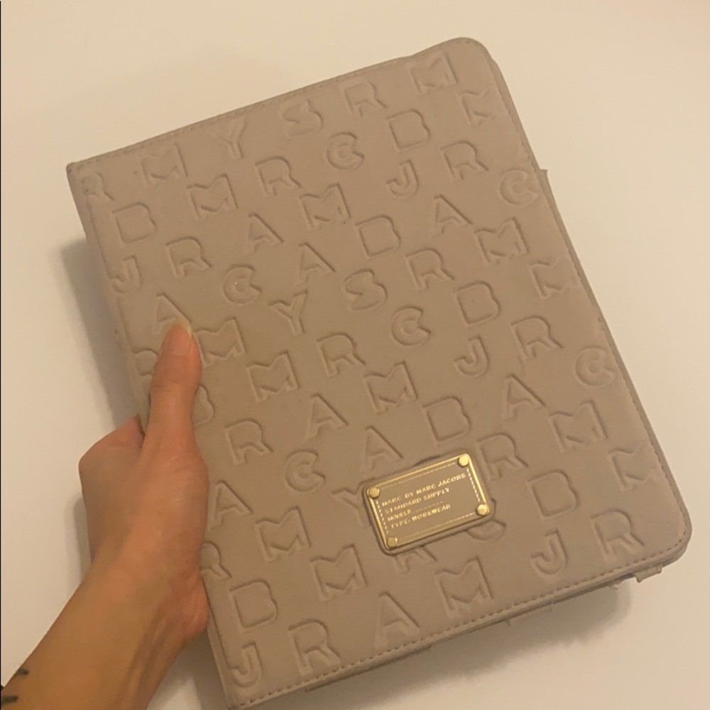 Marc by Marc Jacobs Monogram IPad Case 3G